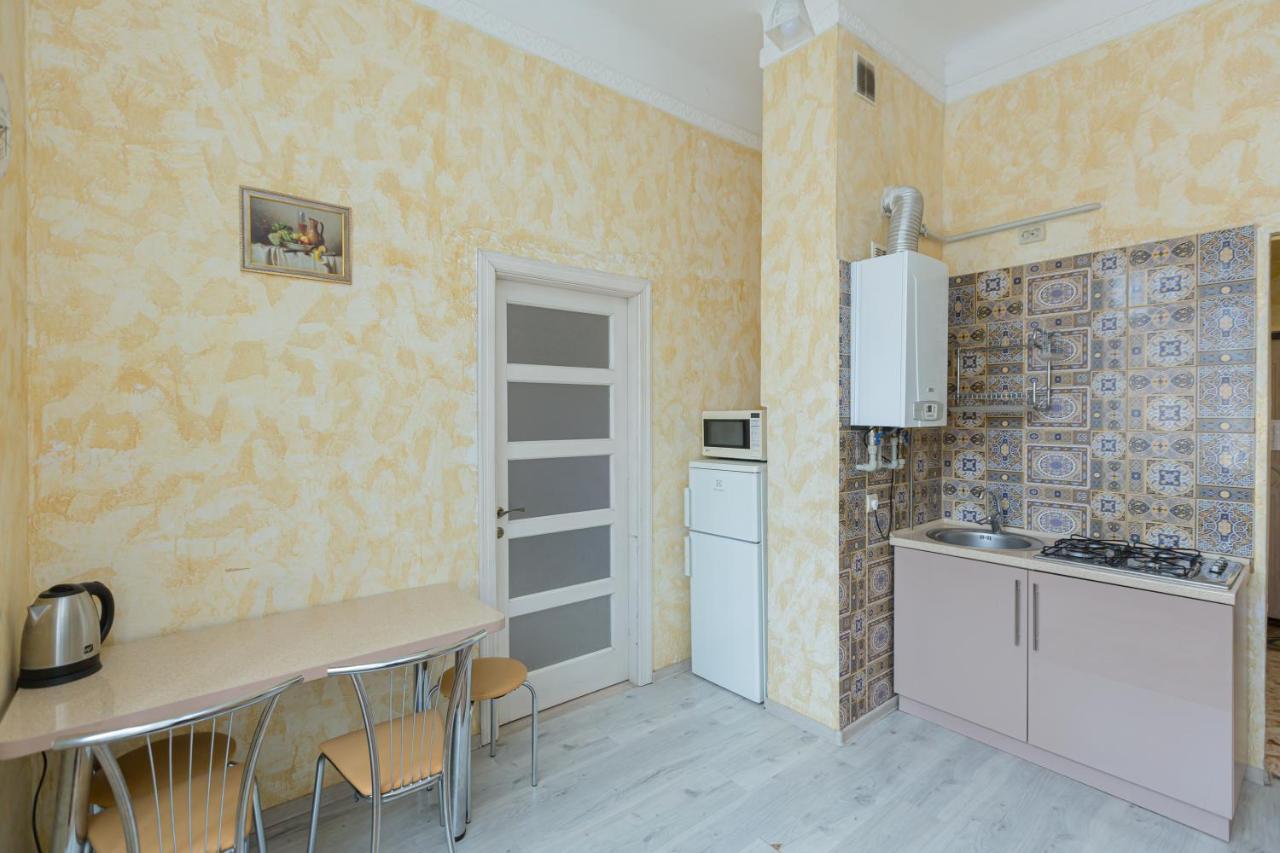 подобово вулиця данилишина біля краківського ринку місто Apartment