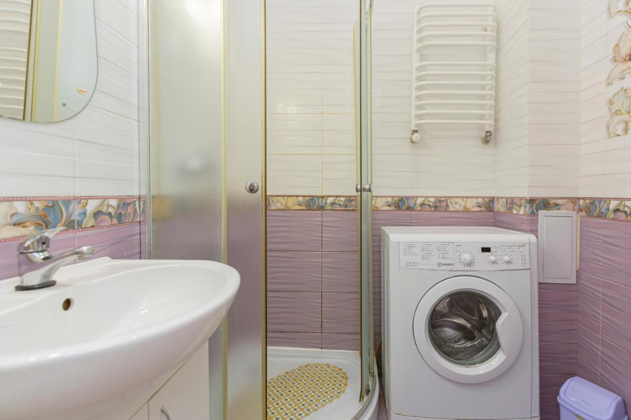Apartment подобово вулиця данилишина біля краківського ринку місто *
